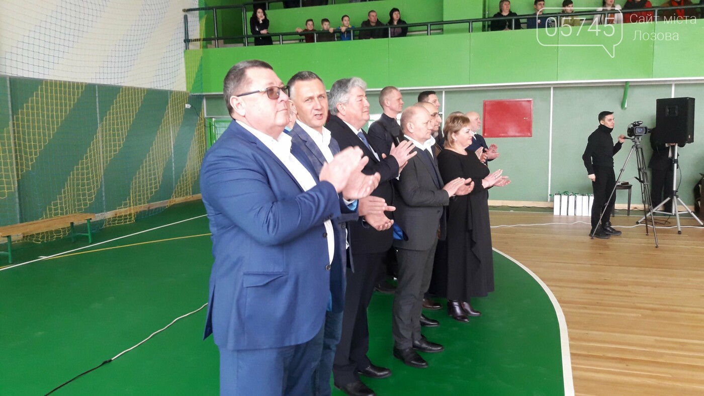 В лозовской ДЮСШ "Юность" после капремонта открыли спортивн..., фото-5 В лозовской ДЮСШ "Юность" после капремонта открыли спортивный зал (Фото), фото-5
