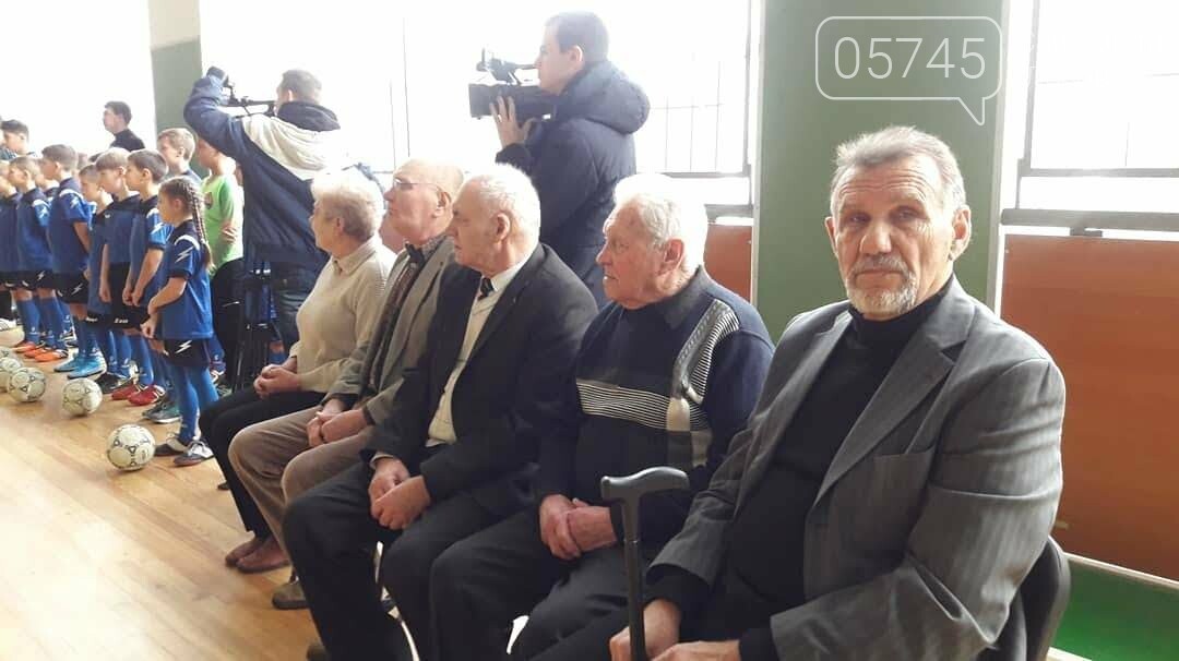 В лозовской ДЮСШ "Юность" после капремонта открыли спортивн..., фото-7 В лозовской ДЮСШ "Юность" после капремонта открыли спортивный зал (Фото), фото-7