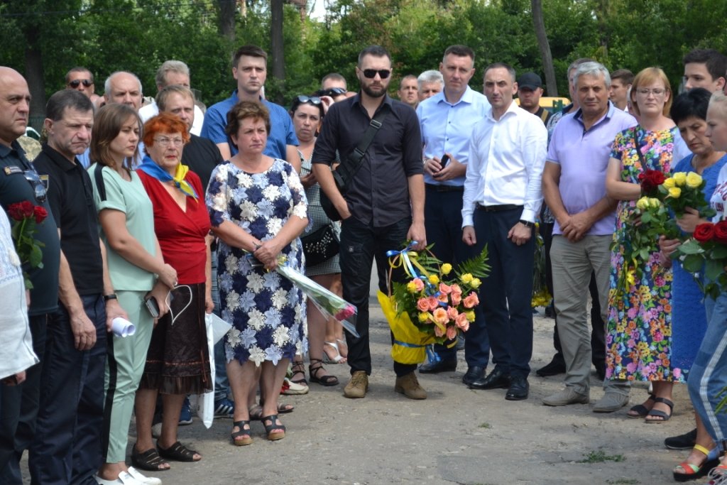В Лозовой почтили память Героя Украины Александра Лавренко, фото-10 В Лозовой почтили память Героя Украины Александра Лавренко, фото-10