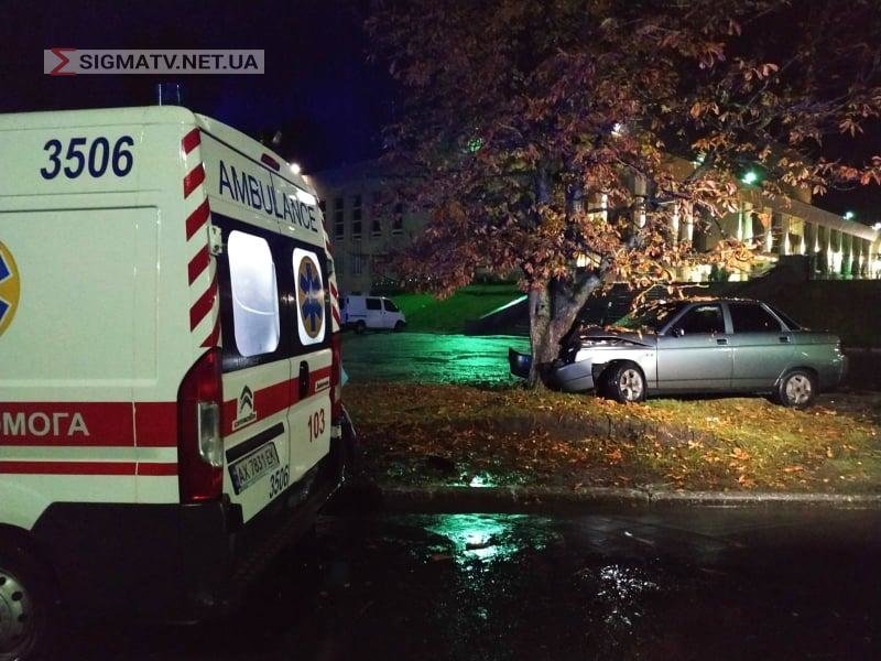 Два ДТП за день. Одним из пострадавших был лозовской полице..., фото-1 Два ДТП за день. Одним из пострадавших был лозовской полицейский, фото-1